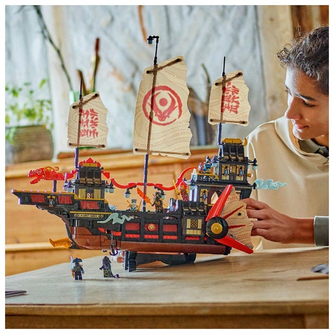 LEGO NINJAGO THE TEMPLE BOUNTY