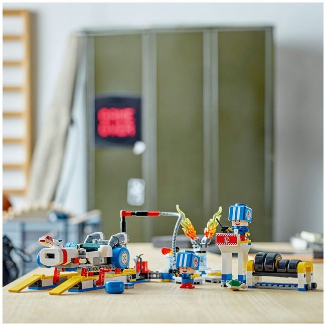 LEGO SUPER MARIO MARIO KART TOADÆS GARAGE