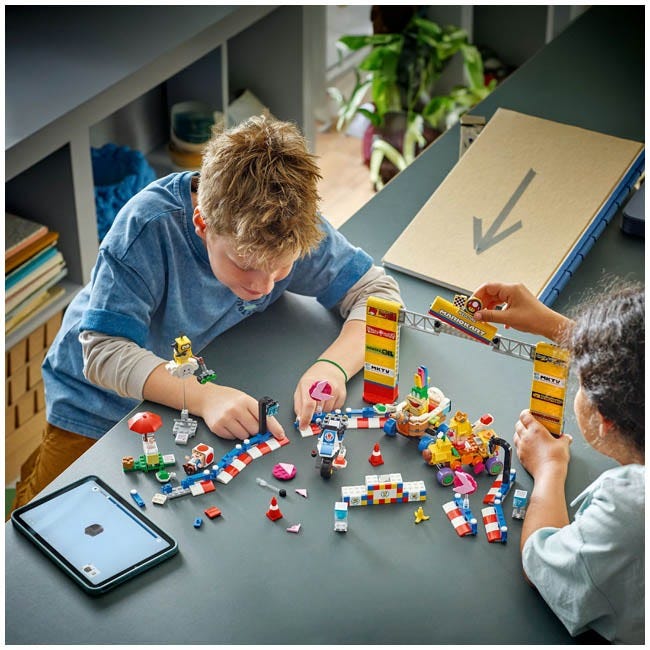 LEGO SUPER MARIO MARIO KART BABY PEACH AND GRAND PRIX SET