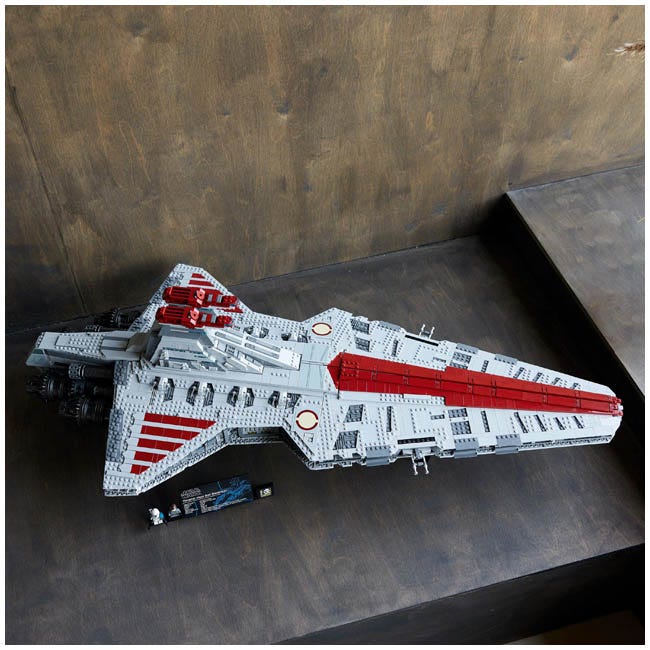 LEGO STAR WARS VENATOR-CLASS REPUBLIC ATTACK CRUISER
