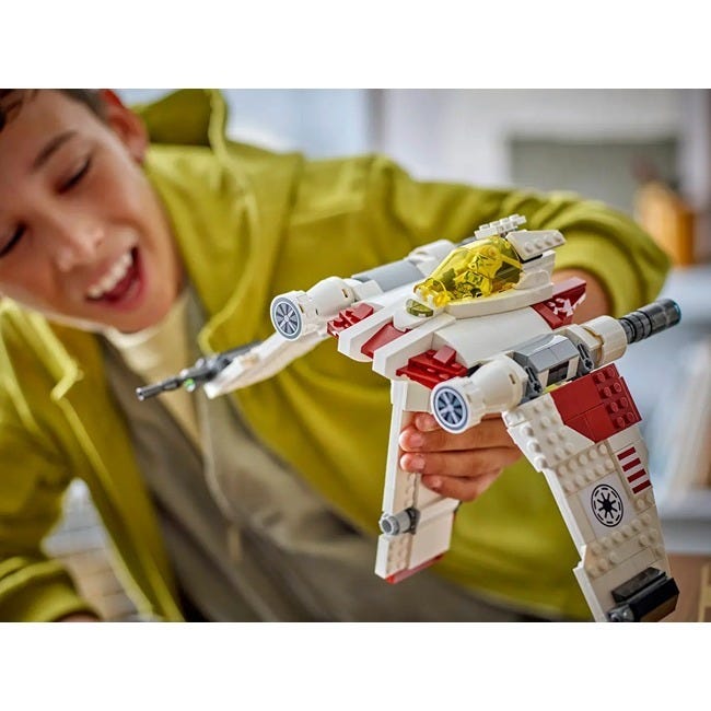 LEGO STAR WARS V-19 TORRENT STARFIGHTER