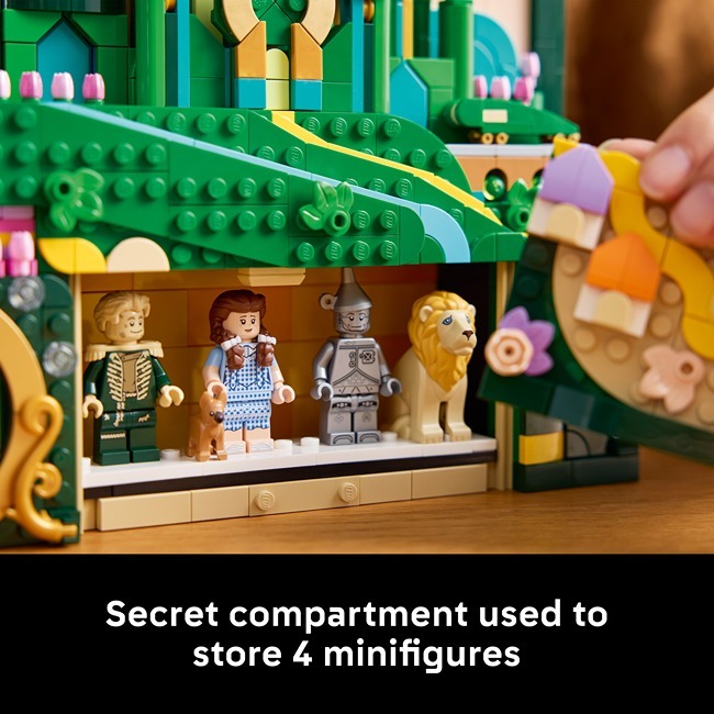 LEGO WICKED EMERALD CITY WALL ART