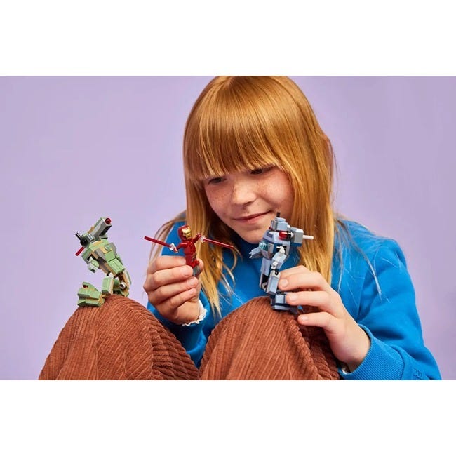 LEGO MARVEL IRON MAN AND WAR MACHINE VS HAMMER DRONES