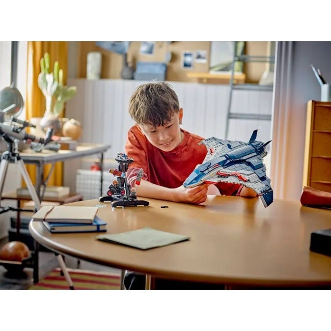 LEGO MARVEL AVENGERS AGE OF ULTRON QUINJET