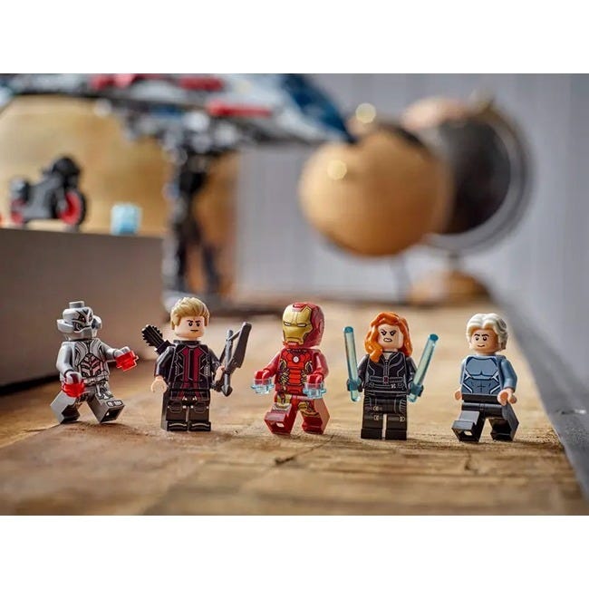 LEGO MARVEL AVENGERS AGE OF ULTRON QUINJET