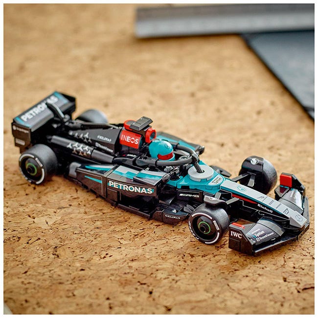 LEGO SPEED CHAMPIONS MERCEDES-AMG  F1 W15 RACE CAR