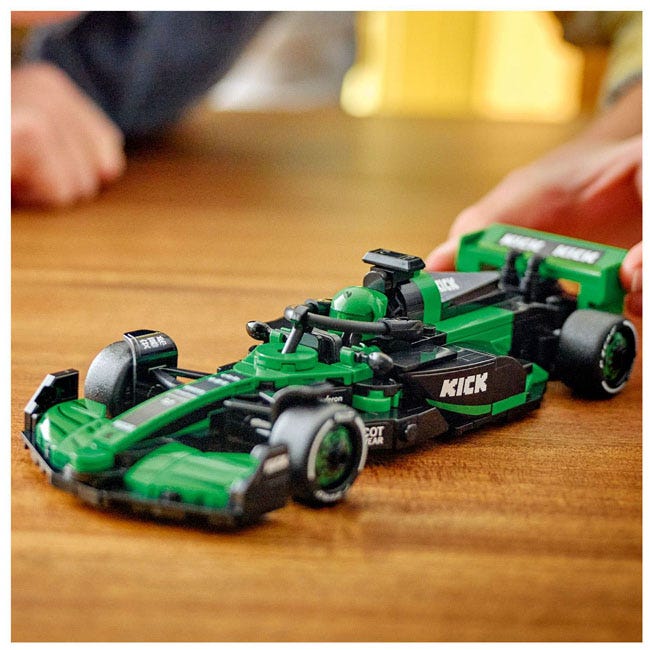 LEGO SPEED CHAMPIONS KICK SAUBER F1 TEAM C44 RACE CAR