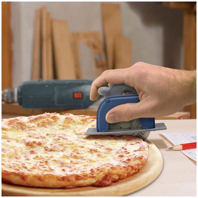 FRED PIZZA BOSS - PIZZA CUTTER