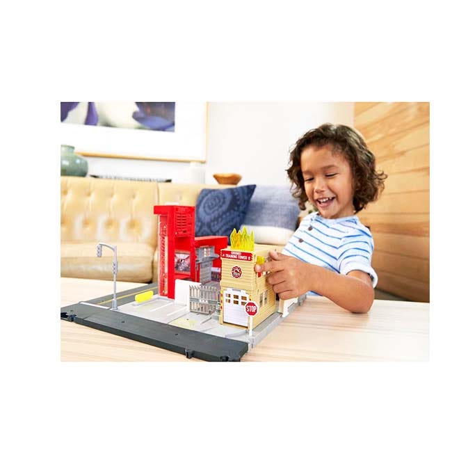 MATCHBOX ACTION DRIVERS FIRE STATION RESCUE PLAYSET