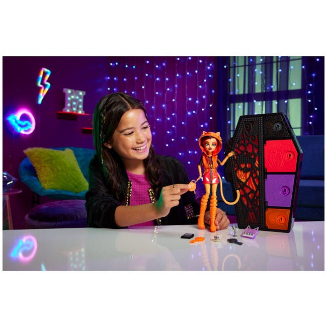 MONSTER HIGH TORALEI SKULLTIMATES SECRETS NEON FRIGHTS