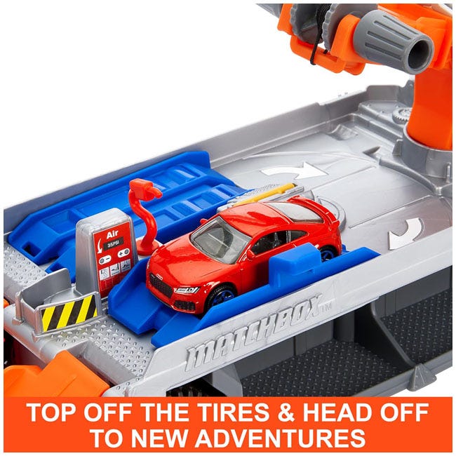 MATCHBOX ACTION DRIVERS TOW AND REPAIR SERVICE TRUCK