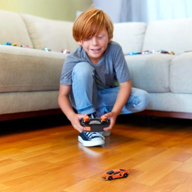 HOT WHEELS RC 1:64 SCALE LAMBORGHINI REVUELTO