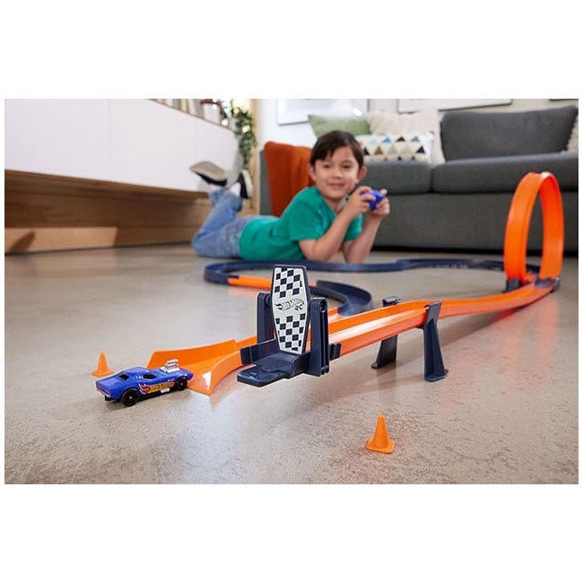 HOT WHEELS 1:64 REMOTE CONTROL SPEED CHALLENGE TRACK SET