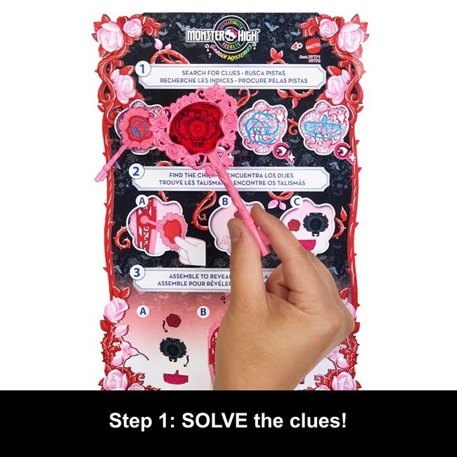 MONSTER HIGH SKULLTIMATE SECRETS DOLL - DRACULAURA