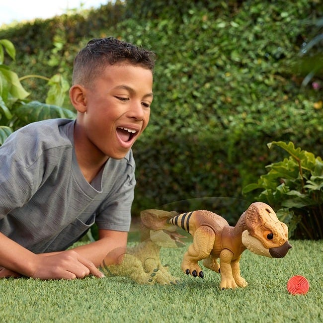 JURASSIC WORLD REBIRTH PRIMAL PROTECTOR INTERACTIVE DINOSAUR