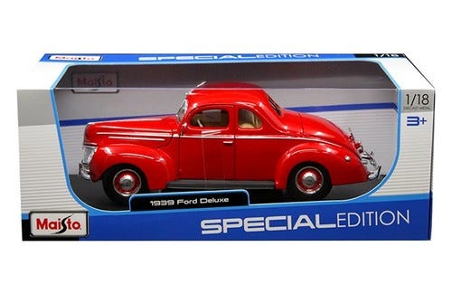 MAISTO 1:18 DIECAST CAR 1939 FORD DELUXE COUPE