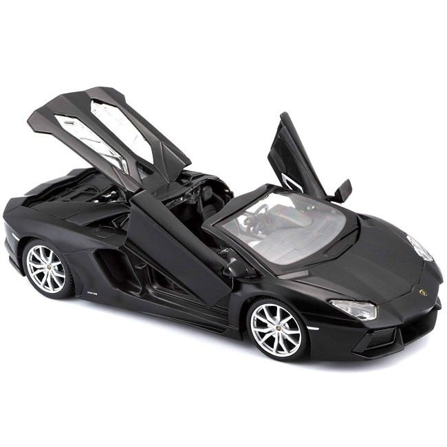 MAISTO 1:24 DIECAST CAR LAMBORGHINI AVENTADOR LP 700-4