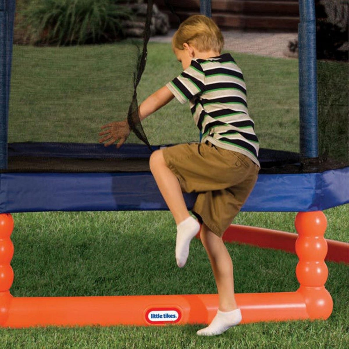 LITTLE TIKES 7FT TRAMPOLINE