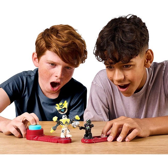 AKEDO LEGENDS BEAST STRIKE BATTLE GIANTS WHITE PAW