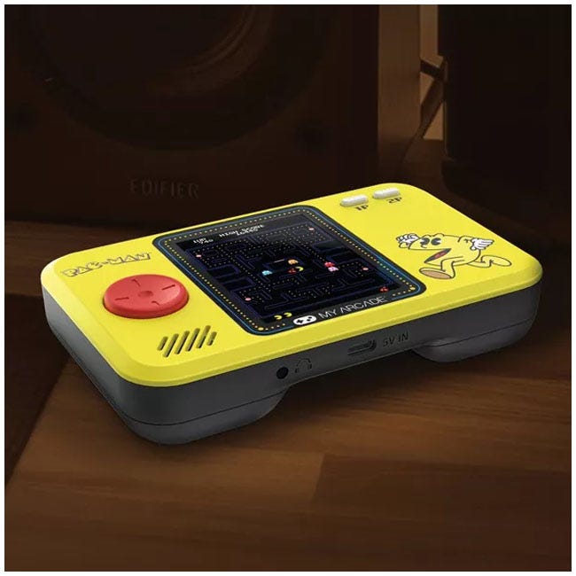 MY ARCADE PACMAN POCKET PLAYER PRO 2.75IN ERGONOMIC DESIGN