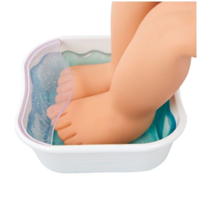 OUR GENERATION SERAFINA POSABLE SPA DAY & STORYBOOK SET DOLL