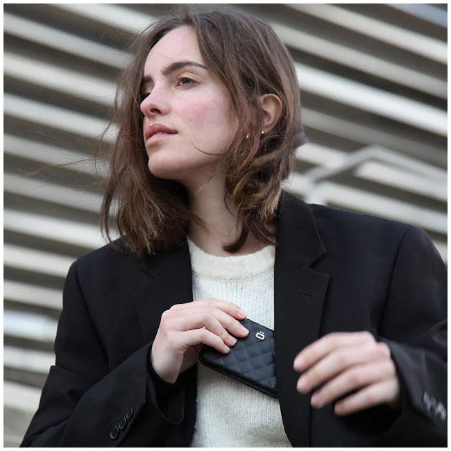 OGON LADY CASE ANODISED ALUMINUM BLACK