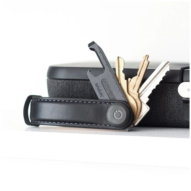 ORBITKEY ORGANISER LEATHER BLACK WITH BLACK STITCHING