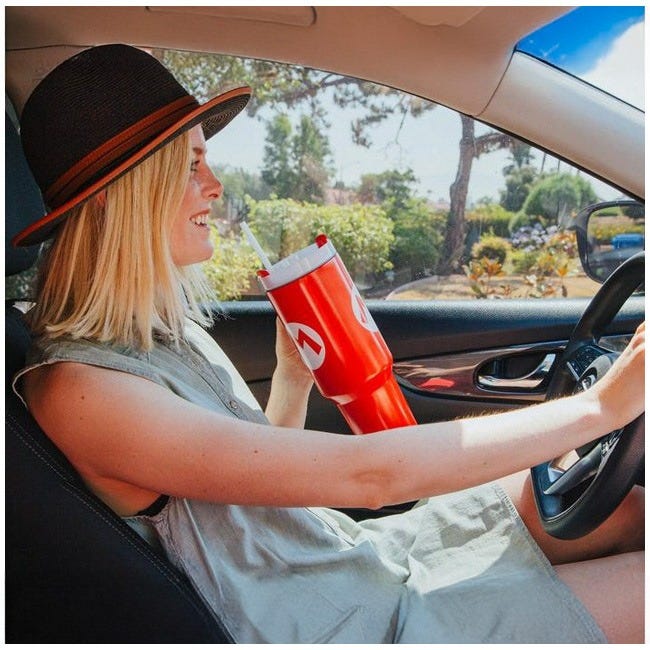 PYRAMID SUPER MARIO (MARIO ICON) 40OZ QUART CUP