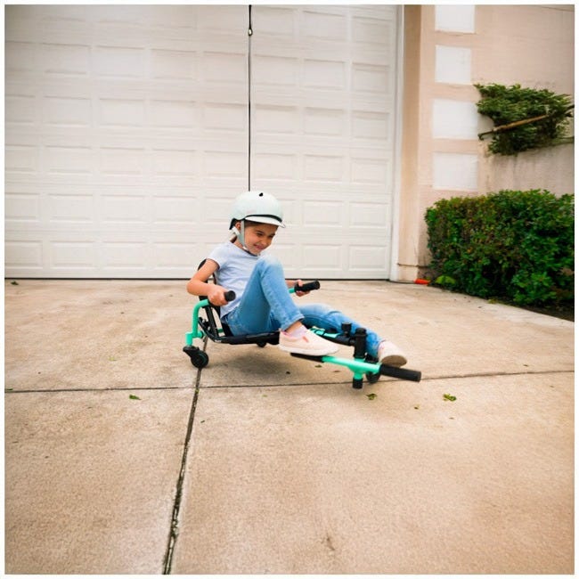 RAZOR CRAZY CART SHUFFLE BLACK/TEAL RIDE-ON