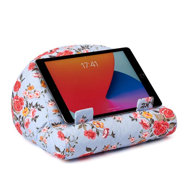 THINKING GIFTS BOOK COUCH ROSES