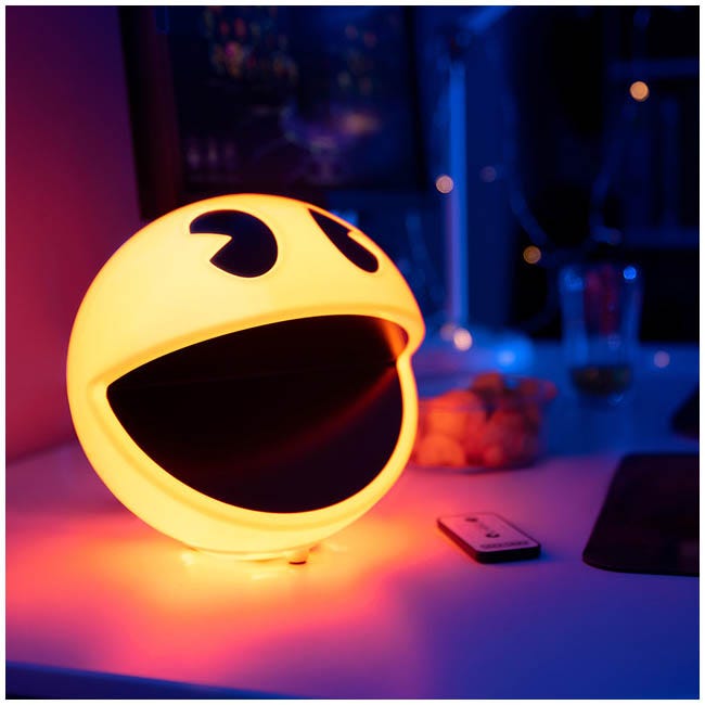 THE SOURCE PAC MAN LAMP USB