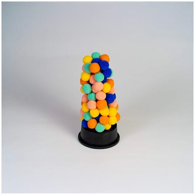 THE FUZZIES-A GRAVITY DEFYING SQUISHY STACKING GAME