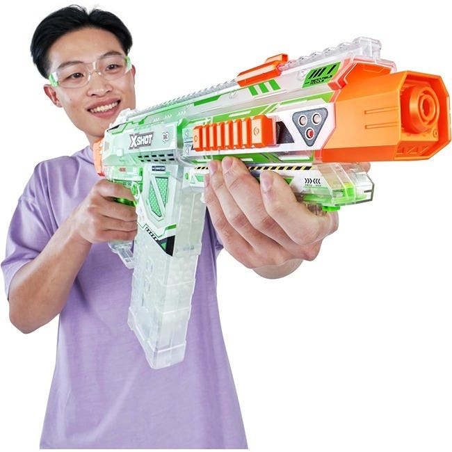 X-SHOT HYPER GEL GLOW IN THE DARK GEL BLASTER WITH 10000 GEL